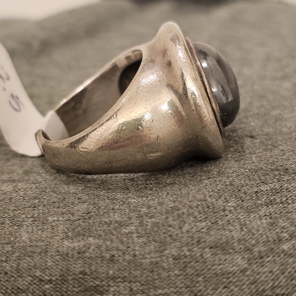 Antique Silver Dome Ring With Onyx Stone - Picture 4 of 4